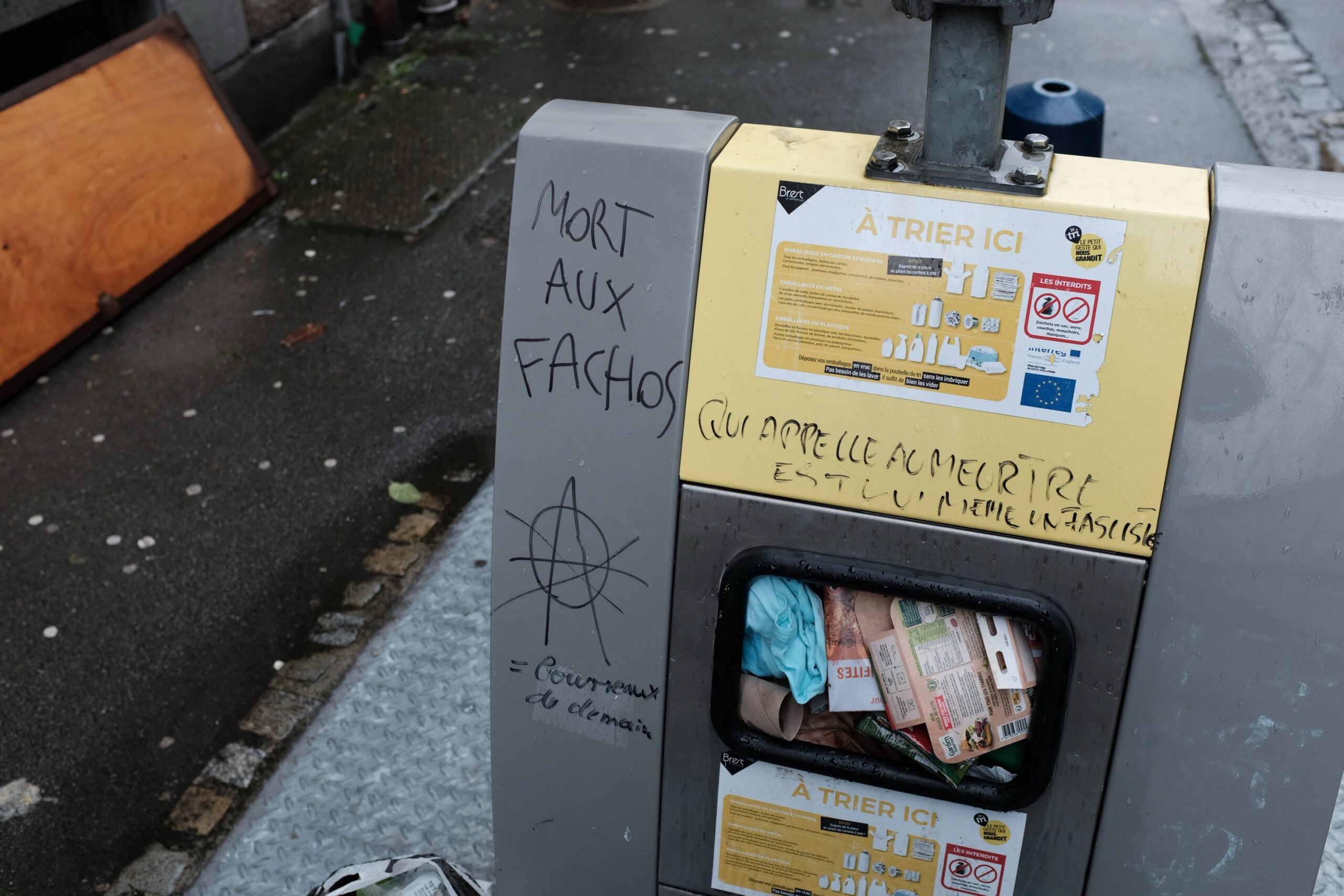 Mort aux fachos